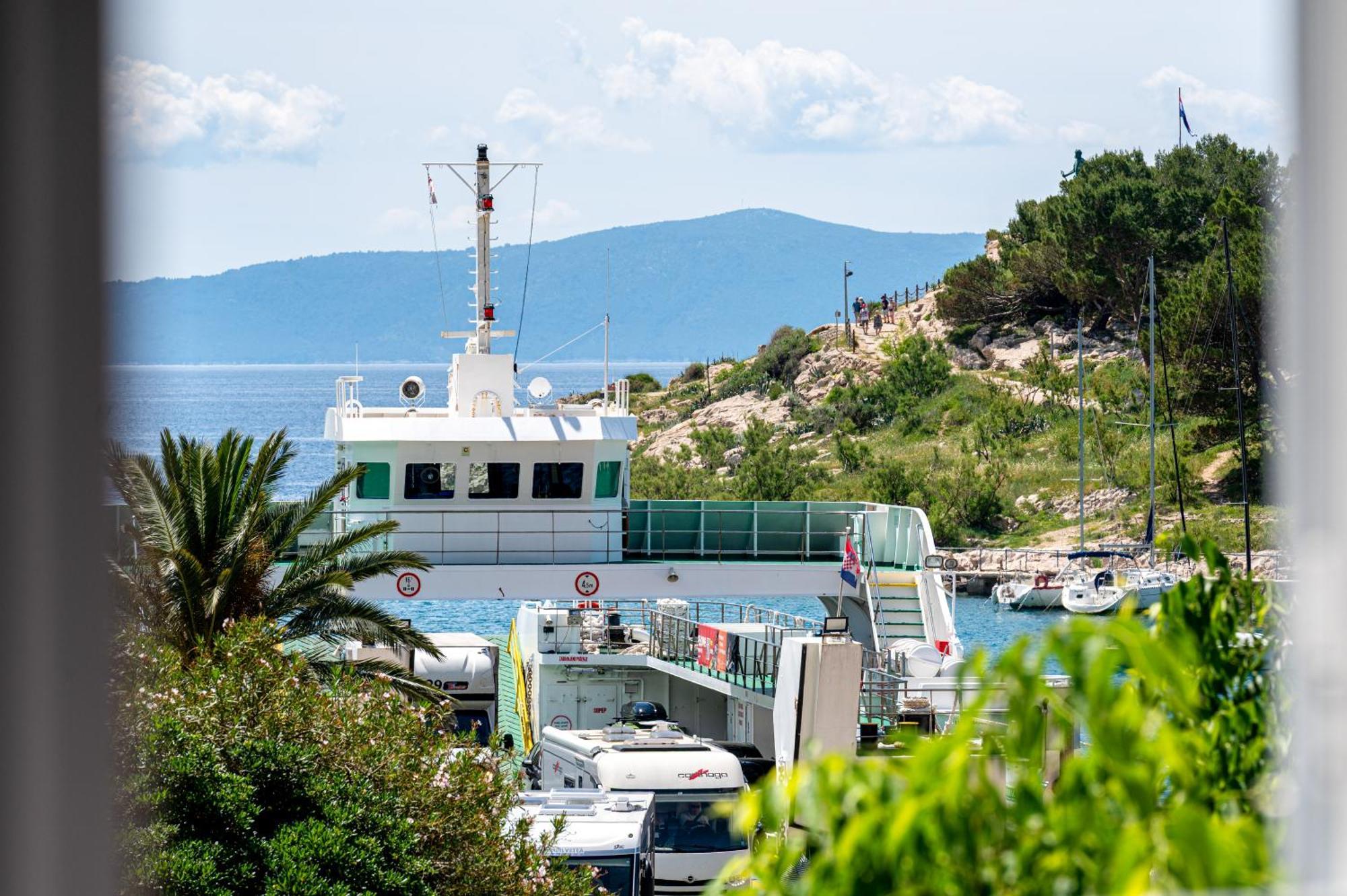 La Mia * Makarska